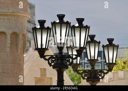 Lampe de rue stylisée antique dans un Moscou, Russie Banque D'Images