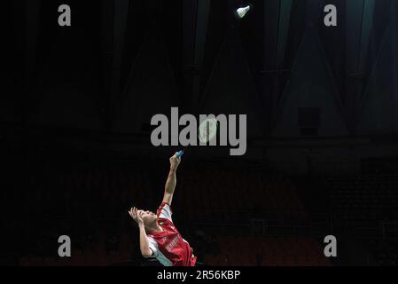 Weng Hong Yang de Chine joue contre Kiran George de l'Inde pendant le single de Badminton Men dans la Thaïlande Open 2023 au stade intérieur de Huamark. Kiran George a gagné Weng Hong Yang 2:0(21:11,21:19) (photo de Peerapon Boonyakiat / SOPA Images/Sipa USA) Banque D'Images