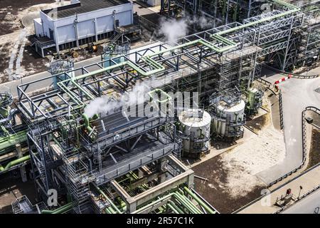 ROTTERDAM - vue d'ensemble de la raffinerie de Neste sur le Maasvlakte. Le biodiesel et bientôt le carburant durable pour avions sont produits ici. ANP JEFFREY GROENEWEG pays-bas hors - belgique hors Banque D'Images