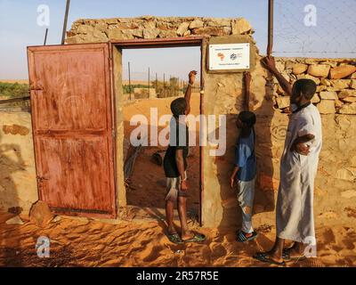 Mauritanie, région d'Adrar, Entkemkemt, école « Afrique pour l'Afrique » Banque D'Images