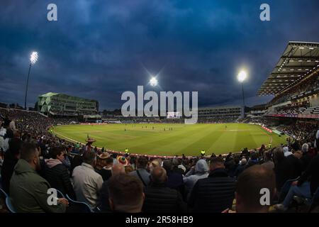 Leeds, Royaume-Uni. 01st juin 2023. Headingley Stadium, Leeds, West Yorkshire, 1st juin 2023. Vue générale du stade comme la batte de Lancashire Lightning contre les Vikings du Yorkshire lors du match de Vitality Blast T20 entre Yorkshire Viking et Lancashire Lightning au Headingley Stadium, Leeds Credit: Touchlinepics/Alamy Live News Banque D'Images