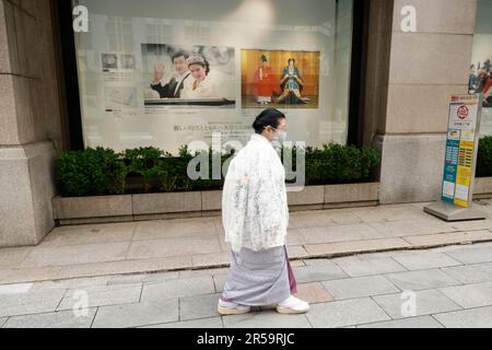 PHOTOS DU COUPLE IMPÉRIAL AU MAGASIN PHARE DE TAKASHIMAYA Banque D'Images