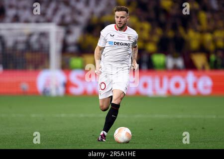 Ivan Rakitique du FC Séville en action pendant le match final de l'UEFA Europa League entre le FC Séville et comme ROM à l'aréna de Puskas sur 31 mai 2023 à Budapest, Hongrie . Banque D'Images