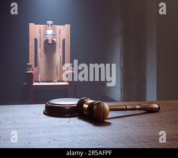 L'image symbolise le verdict de la poursuite pour la peine de mort. Un gavel en bois frappe le bloc rond. Une chaise électrique apparaît à l'arrière Banque D'Images