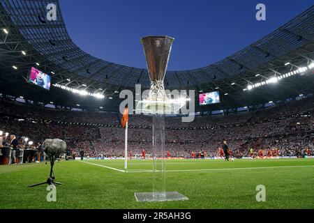 Budapest, Hongrie. 31st mai 2023. Vue générale de l'arène de Puskas avec le trophée lors du match final de l'UEFA Europa League entre le FC Séville et AS Roma à l'arène de Puskas, Budapest, Hongrie sur 31 mai 2023. Credit: Giuseppe Maffia/Alay Live News Banque D'Images