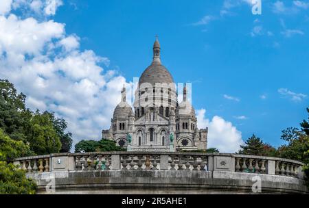 Paris, France - 09-10-2018: La magnifique basilique de Montmartre Banque D'Images