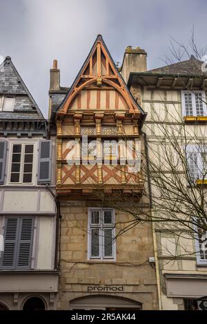 Les vieilles rues étroites de Quimper, Bretagne, France Banque D'Images