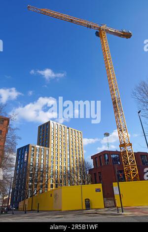 Royaume-Uni, West Yorkshire, Leeds, Vita Student St Albans et chantier de construction Banque D'Images