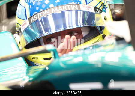 Barcelone, Espagne. 02nd juin 2023. Fernando Alonso (ESP) Aston Martin F1 équipe AMR23. Championnat du monde de Formule 1 02.06.2023, Rd 8, Grand Prix d'Espagne, Barcelone, Espagne, Journée d'entraînement. Le crédit photo doit être lu : images XPB/Press Association. Crédit : XPB Images Ltd/Alamy Live News Banque D'Images