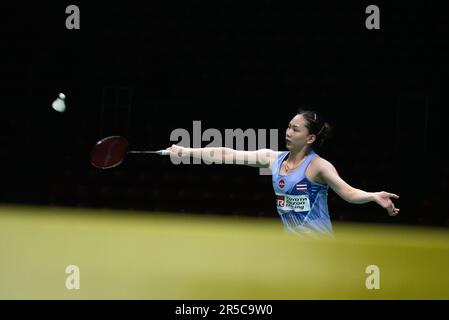 Bangkok, Thaïlande. 02nd juin 2023. Pornpawee Chochuwong de Thaïlande joue contre lui Bing Jiao de Chine pendant le single des femmes de Badminton dans la Thaïlande Open 2023 au stade intérieur de Huamark. Il Bing Jiao a gagné Pornpawee Chochuwong 2:0 (21:10, 21:19). (Photo de Peerapon Boonyakiat/SOPA Images/Sipa USA) crédit: SIPA USA/Alay Live News Banque D'Images