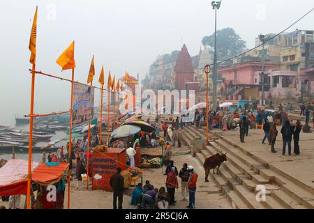 Assi Ghat, Varanasi, Uttar Pradesh, Benares, Banaras, Kashi, Inde Banque D'Images