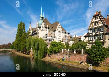Lycée des Pontonniers, Strasbourg, Alsace, France Banque D'Images