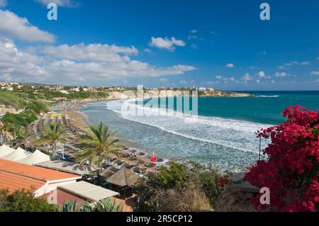 Coral Bay Beach, près de Pafos, Paphos, Chypre du Sud Banque D'Images