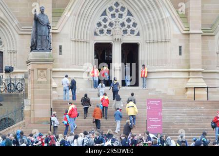 La Cathédrale Sainte Marie, un lieu de référence pour les événements de la Journée mondiale de la jeunesse, qui aura lieu à Sydney du 15 au 21 juillet 2008 et qui inclut une visite du Pape Benoît XVI lors de sa visite à l'Australie pour la durée de la Journée mondiale de la jeunesse. Sydney, Australie. 13.07.08. Banque D'Images