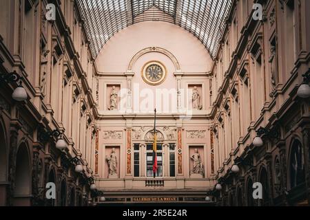 Intérieur des Galeries royales Saint-Hubert à Bruxelles, Belgique Banque D'Images