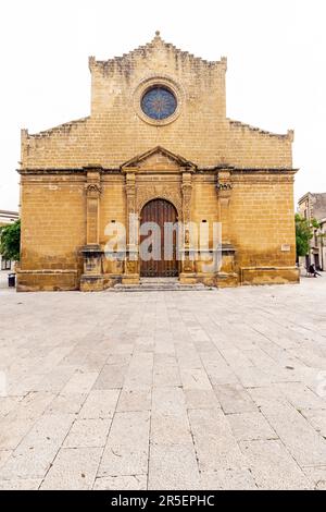 Église de Maria Santissima Assunta (Chiesa di Maria Santissima Assunta) , vieille ville de Castelvetrano, Sicile, Italie. Banque D'Images