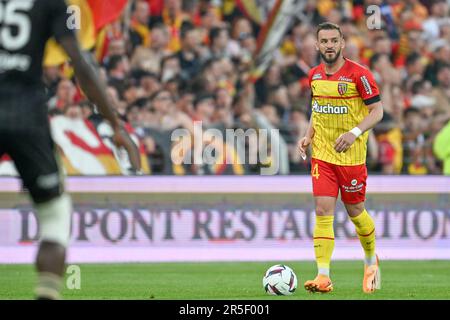 Objectif, France. 27th mai 2023. Jonathan Gradit (24) de RC Lens photographié lors d'un match de football entre t Racing Club de Lens et AC Ajaccio, le jour d'allumette 37th de la saison 2022-2023 de la Ligue 1 Uber Eats, le dimanche 27 mai 2023 à Lens, France . Credit: Sportpix / Alamy Live News Banque D'Images