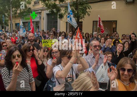 Madrid, Espagne. 30th mai 2023. Les syndicats exigent que Pedro Sanchez et Yolanda Di-az «interviennent» dans le conflit et forcent Llop et mari-a Jesús Montero à négocier à Madrid, Espagne sur 30 mai 2023. Les fonctionnaires de l'Administration de la Justice poursuivront leur grève, malgré le fait que Pedro Sanchez a annoncé ce lundi qu'il va dissoudre les Cortes pour faire avancer les élections générales prévues pour décembre à juillet. (Photo par Alberto Sibaja/Pacific Press/Sipa USA) crédit: SIPA USA/Alay Live News Banque D'Images