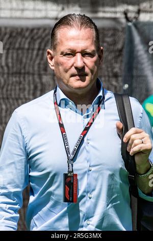 Barcelone, Espagne. 02nd juin 2023. Montmelo, Barcelone, Espagne. 02 juin 2023; Jos VERSTAPPEN, père de Max vu pendant le Championnat du monde FIA F1. Formule 1 Grand Prix d'Espagne, circuit de Catalunya près de Montmelo - image payante - crédit photo: © Cristiano BARNI/ATP images (BARNI Cristiano/ATP/SPP) crédit: SPP Sport Press photo. /Alamy Live News Banque D'Images