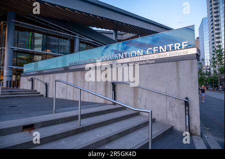 Vancouver (Colombie-Britannique) - 25 mai 2023 : le nouveau centre moderne des congrès de Vancouver à Coal Harbour, Vancouver. Banque D'Images