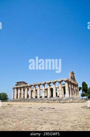 Les principales caractéristiques du site aujourd'hui sont les vestiges de trois grands temples de style dorique, datant de la première moitié du 6e siècle avant J.-C. Banque D'Images