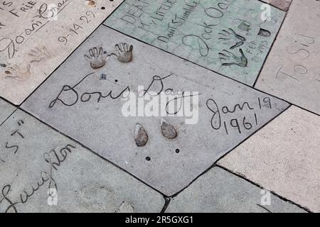 Doris Day signature et empreintes de Hollywood Banque D'Images