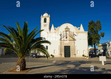 Église de Luz près de Faro, Algarve, Portugal Banque D'Images