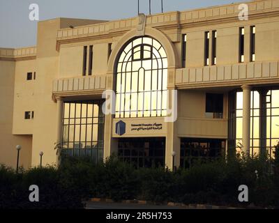 Le Caire, Egypte, 20 mai 2023: L’Université française en Egypte Université française d’Égypte UFE, institution d’enseignement supérieur sous double supervision d’EG Banque D'Images