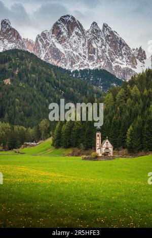 Église de. Johann in Ranui, San Giovanni, composé John's Chapel, composé Magdalena, Bolzano, Tyrol du Sud, Italie Banque D'Images