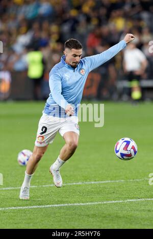 Sydney, Australie. 03rd juin 2023. Jamie Maclaren, de Melbourne City, se réchauffe avant le match de la Grande finale entre Melbourne City et les Mariners de la côte centrale au stade CommBank sur 3 juin 2023 à Sydney, Australie crédit : IOIO IMAGES/Alamy Live News Banque D'Images