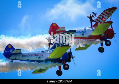 Alcester, Warwickshire, Royaume-Uni, 3rd juin 2023. Les marcheurs de l'aile AeroSuperBatics au Midlands Air Festival à Ragley Hall. Alcester, Warwickshire UK.Credit: Ian Tennant /Alay Live News. Banque D'Images