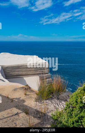 Le célèbre Wedding Cake Rock sur le Coast Track, 4km au sud de Bundeena, dans le parc national Royal, dans le sud de Sydney, en Australie Banque D'Images