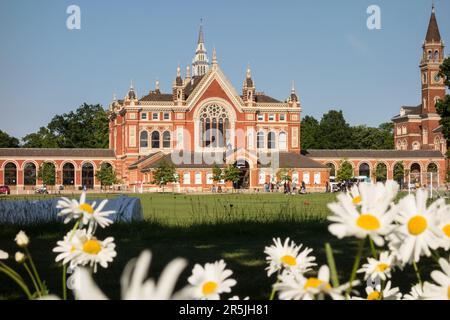 Dulwich College s'est bâti sur un magnifique ciel bleu, Londres, Angleterre, Royaume-Uni Banque D'Images