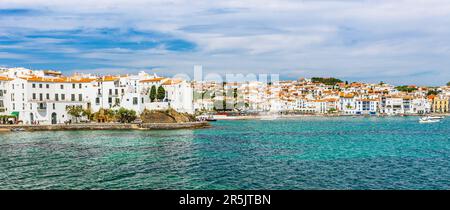 Vieille ville de Cadaques, Costa Brava, Catalogne, Espagne près de Barcelone Banque D'Images