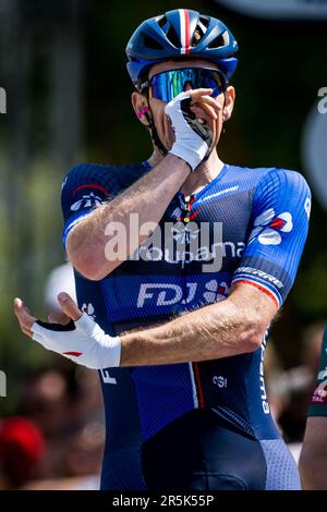 Bruxelles, Belgique. 04th juin 2023. Français Arnaud Demare de Groupama-FDJ fête alors qu'il franchit la ligne d'arrivée pour gagner la course cycliste Brussels Cycling Classic d'une journée, 203, à 9 km de et à Bruxelles, dimanche 04 juin 2023. BELGA PHOTO JASPER JACOBS crédit: Belga News Agency/Alay Live News Banque D'Images