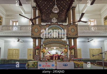 12 22 2014 Intirior Vintage de Gurudwara Sri Guru Singh Sabha Gaya,Bihar Inde Asie Banque D'Images