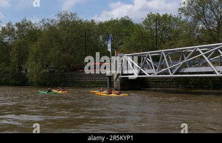 3 juin 2023 - Westminster, Londres, Royaume-Uni : Millbank Pier on River Thames Banque D'Images