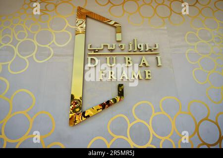 Dubai Frame, vue de bas en haut, meilleure nouvelle attraction, monument architectural dans le parc Zabeel. Dubaï, Émirats arabes Unis - avril 2023 Banque D'Images