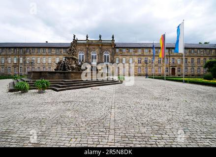 Neues Schloss (Nouveau Palais) à Bayreuth Allemagne, construit en 1753. Vue depuis Ludwigstrasse Banque D'Images