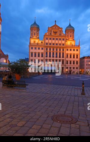 Augsburg, Rathausplatz, Hôtel de ville, Hôtel de ville, route romantique, Swabia, Bavière, Allemagne Banque D'Images