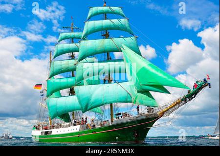 Fjord, voilier, Alexander von Humboldt I., barque, pleine voile, Allemagne Banque D'Images