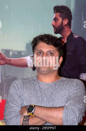 Mohit Suri, réalisateur indien, lancement de livre, Chetan Bhagat, demi-amie, Mumbai, Inde, 8 mai 2017 Banque D'Images