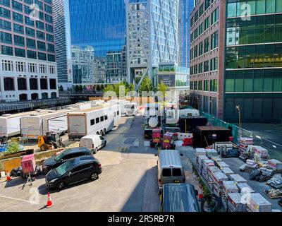 Vue générale et accessoires utilisés pour le tournage de la suite Hollywood Ghostbusters à Canary Wharf, Londres, Royaume-Uni le 1er juin 2023. Créditer PatPhoto/Alamy Stock Banque D'Images