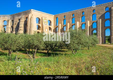 Portugal, région de l'Alentejo, Elvas, ville fortifiée de garnison (patrimoine mondial de l'UNESCO), aqueduc d'Amoreira, long de 7 km, construit à la fin du 16e et au début du 17e siècle Banque D'Images