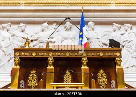 France, Paris, région classée au patrimoine mondial de l'UNESCO, Palais Bourbon, siège de l'Assemblée nationale, le Perch dans l'hémicycle Banque D'Images