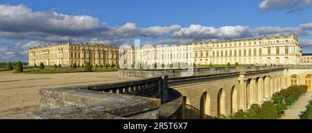 France, Yvelines, Versailles, château de Versailles classé au patrimoine mondial de l'UNESCO, Orangerie et son parterre Banque D'Images