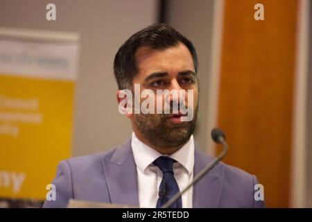 Edimbourg, Royaume-Uni, 5 juin 2023: Le Premier ministre écossais, Humza Yousaf, a posé des questions aux délégués des milieux d'affaires au Forum du SCDI, à la RBS Business School, à Édimbourg. Photo: Terry Murden / Alay Live Banque D'Images