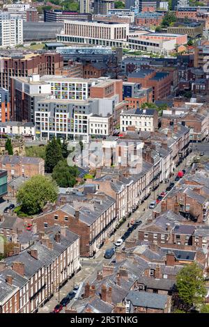 Liverpool (royaume-uni) le 16 mai 2023 vue aérienne des banlieues de Liverpool Banque D'Images