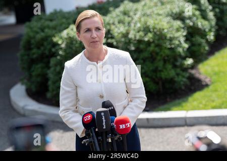 Washington, États-Unis. 05th juin 2023. Le Premier ministre danois, Mette Frederiksen, parle aux médias après avoir rencontré le président des États-Unis, Joe Biden, à la Maison Blanche à Washington, DC, 5 juin 2023.Credit: Chris Kleponis/Pool via CNP Credit: Abaca Press/Alay Live News Banque D'Images