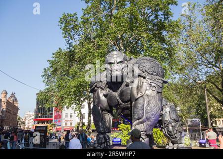 Optimus Primal dans Transformers la montée des bêtes une première de film de Paramount Pictures à Londres Leicester Square, Londres, Angleterre, Royaume-Uni Banque D'Images